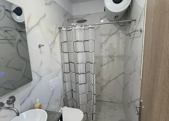 Vanesa 3*