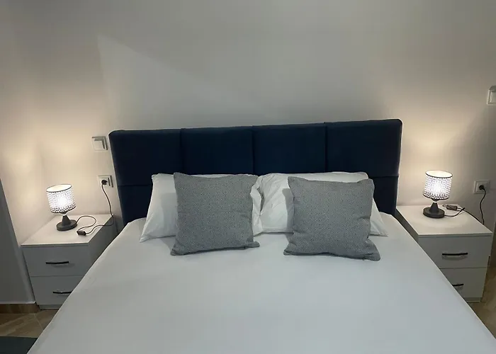 Vanesa 3*