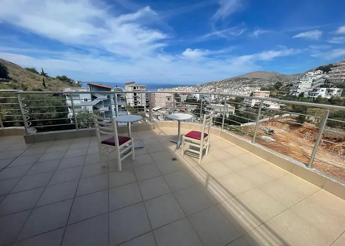 Vanesa 3* ساراندا