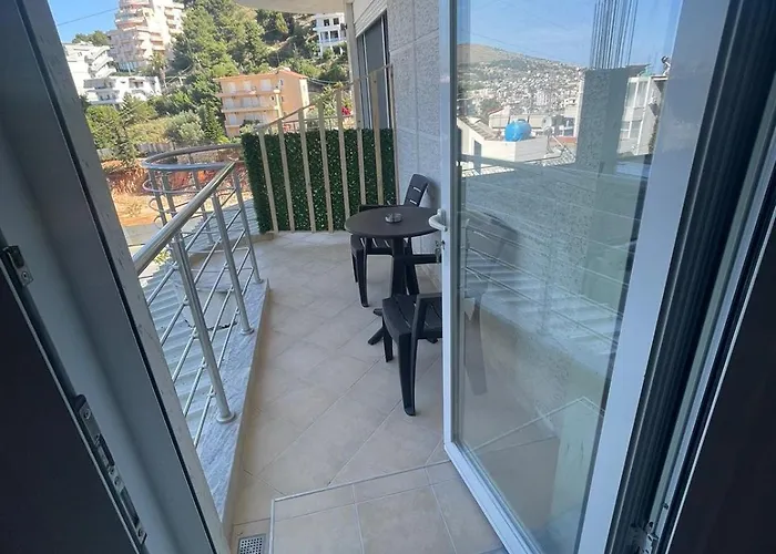 Vanesa 3* Sarandë